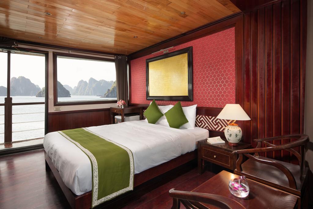 Garden Bay Premium Cruise Hotel Hạ Long Ngoại thất bức ảnh