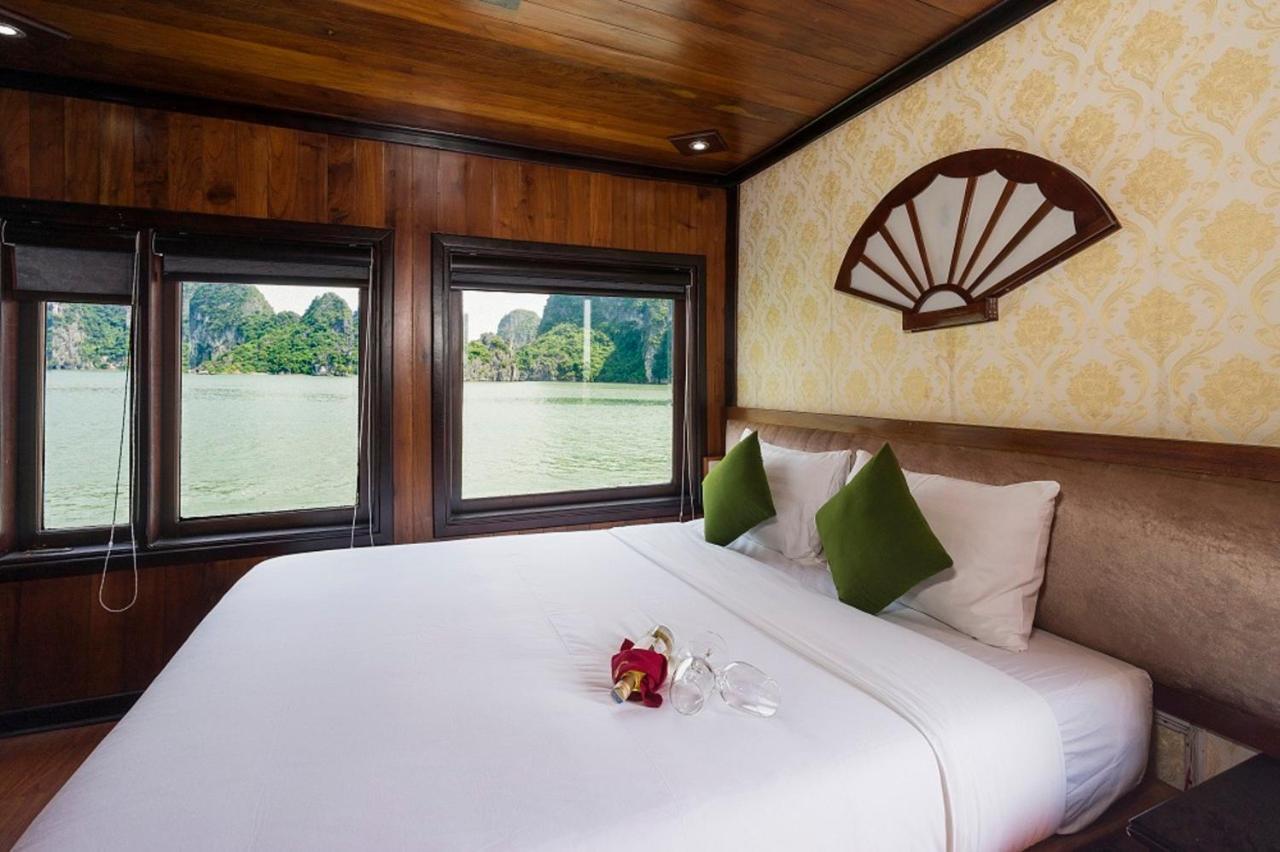 Garden Bay Premium Cruise Hotel Hạ Long Ngoại thất bức ảnh