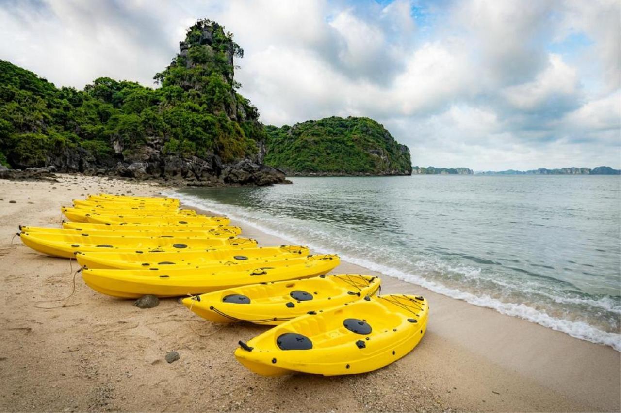 Garden Bay Premium Cruise Hotel Hạ Long Ngoại thất bức ảnh